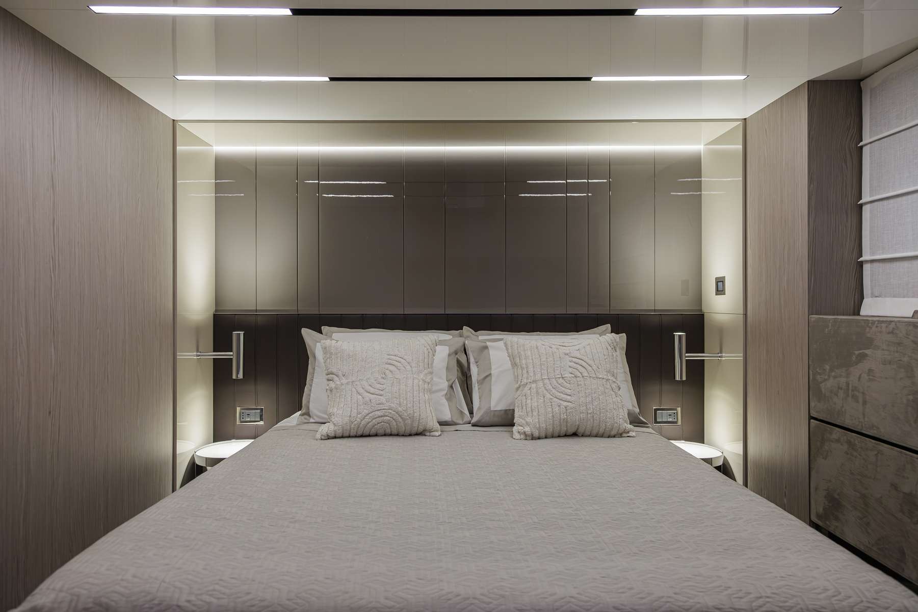 CRANCHI SESSANTASETTE 67 CORSA - 14