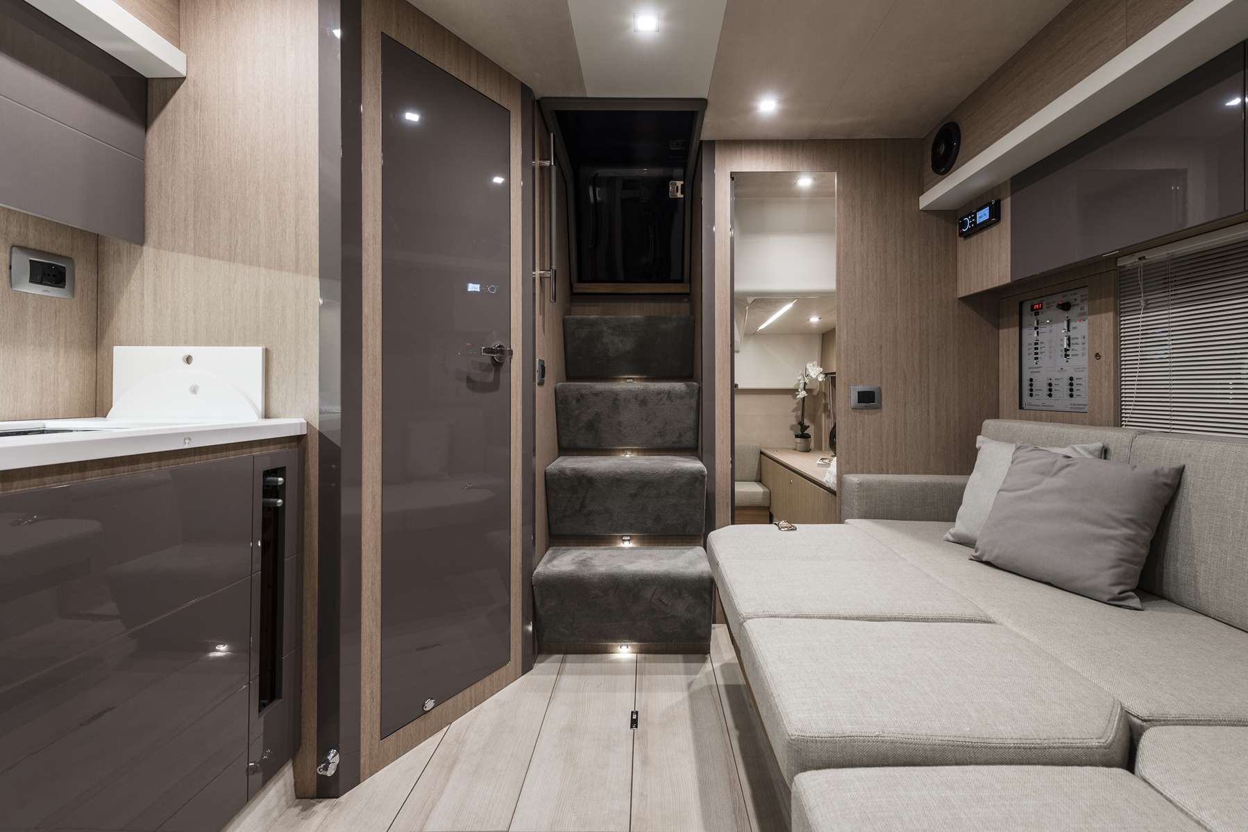 CRANCHI ZAFFIRO 35 - 11