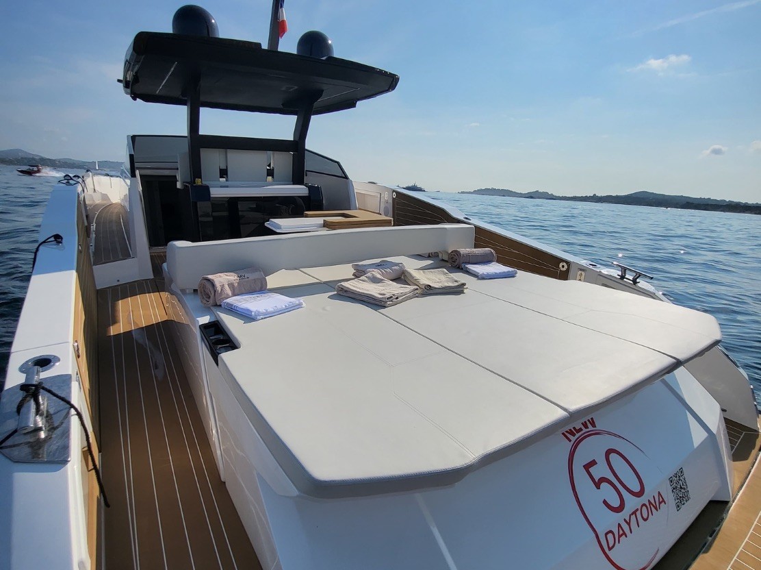 RIO YACHTS DAYTONA 50 - 2