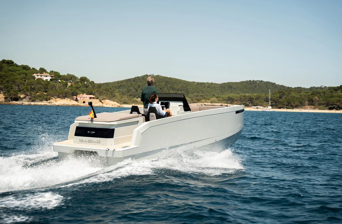 DE ANTONIO YACHTS D23 - 2