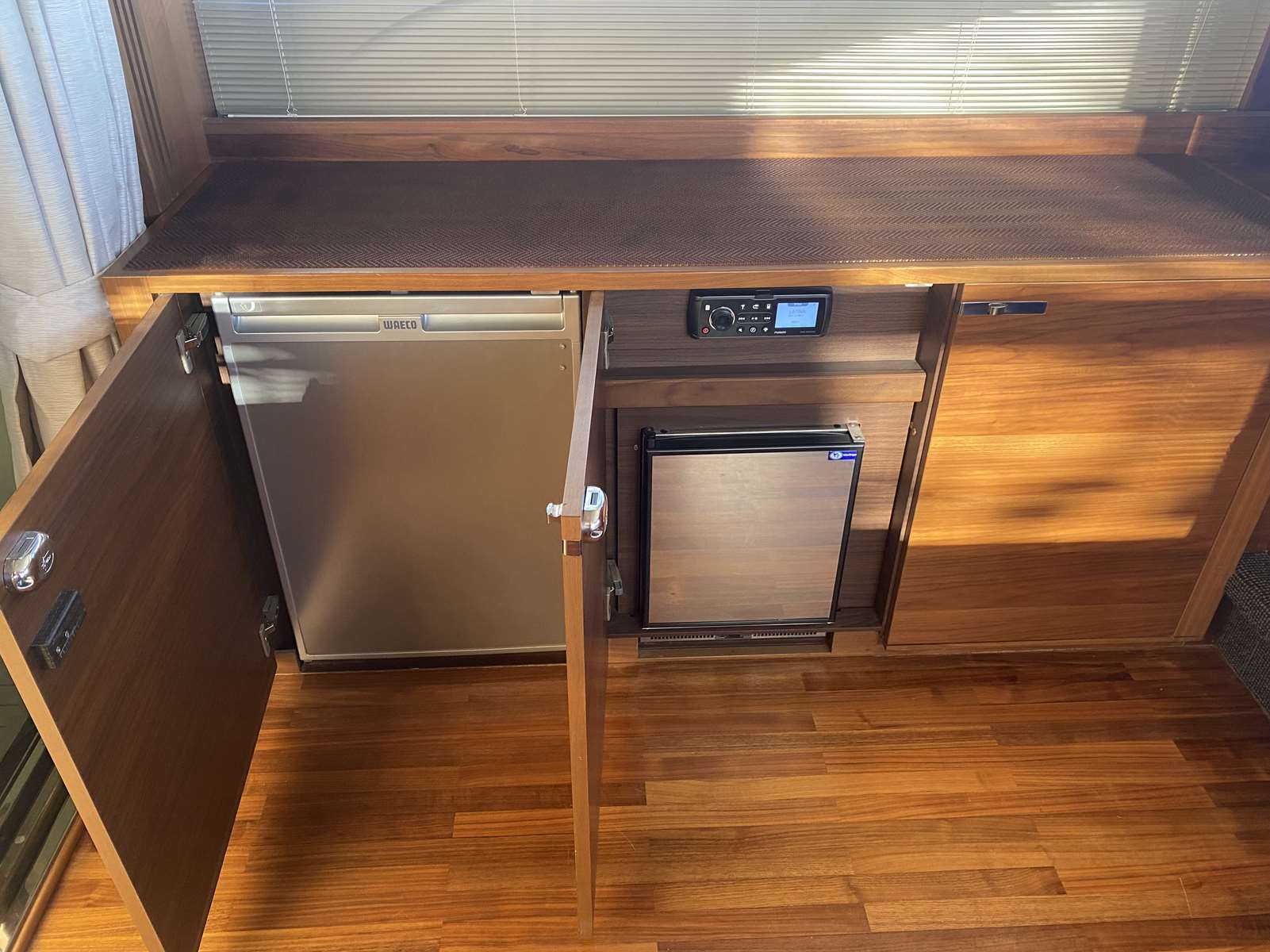 PRINCESS 52 FLY - 17