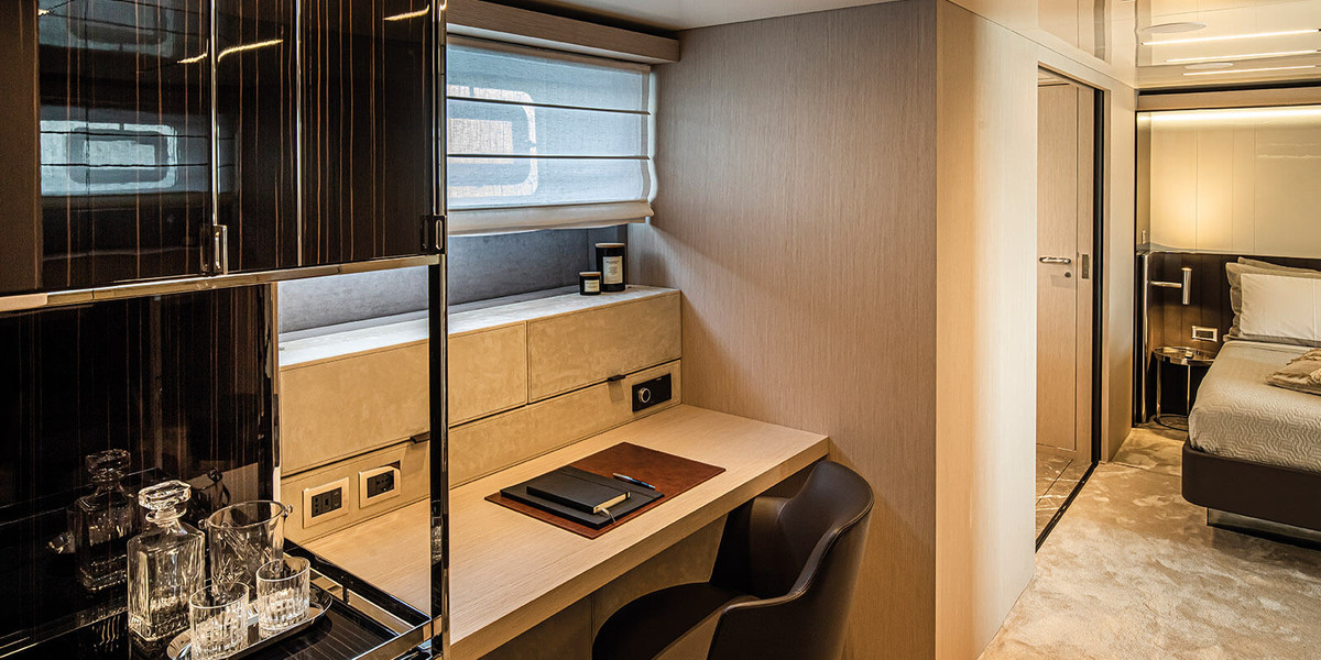 CRANCHI SESSANTASETTE 67 - 12