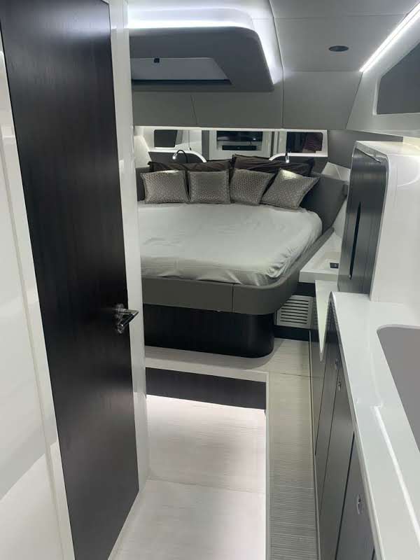 CANADOS 431 GLADIATOR WALK-AROUND - 4