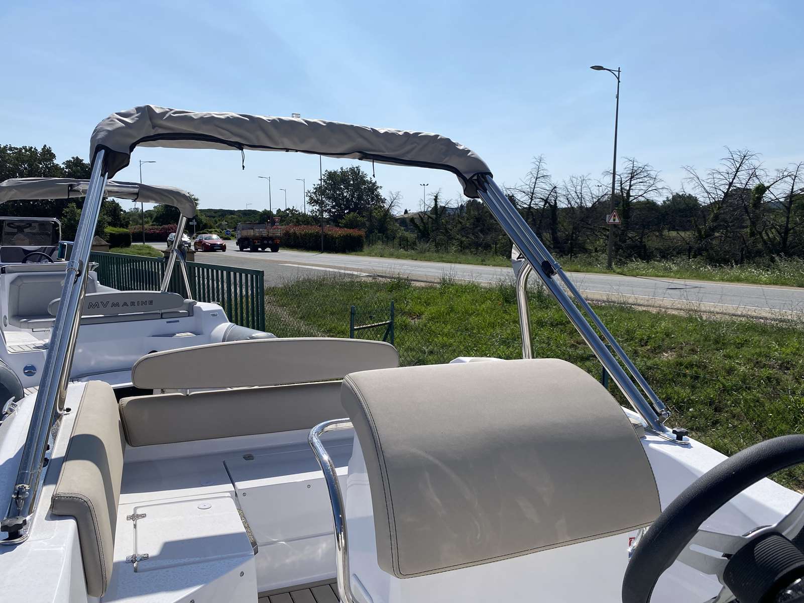 MV MARINE MV 25 GT - 9