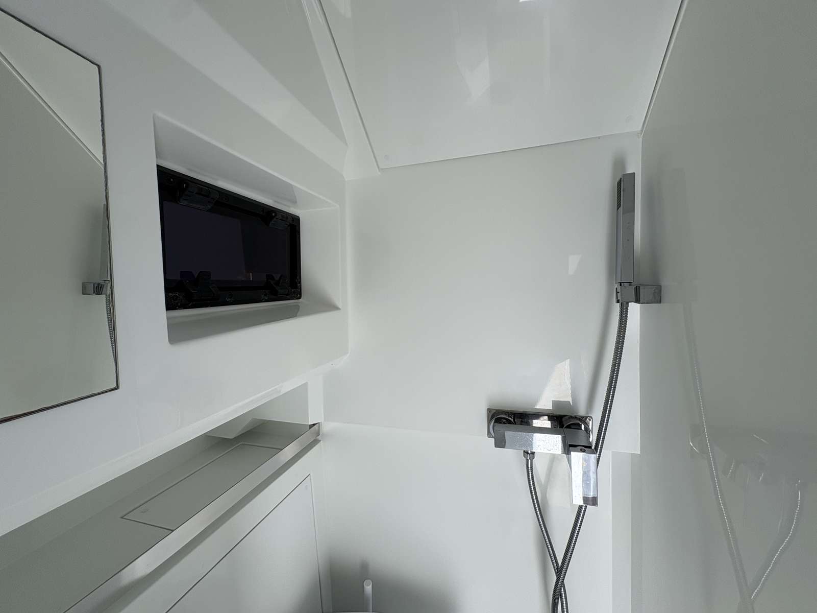 DE ANTONIO YACHTS D36 OPEN - 14