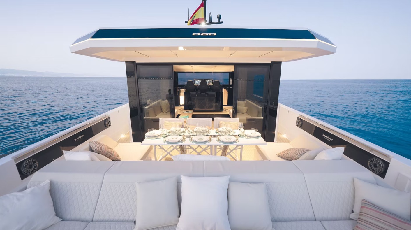 DE ANTONIO YACHTS D60 - 5