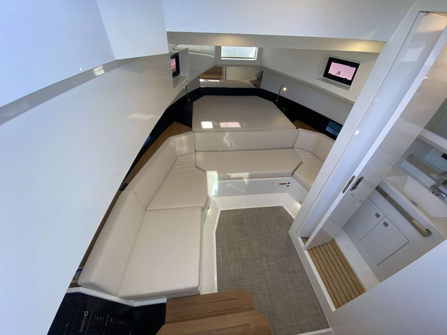 DE ANTONIO YACHTS D36 HARD TOP - 7