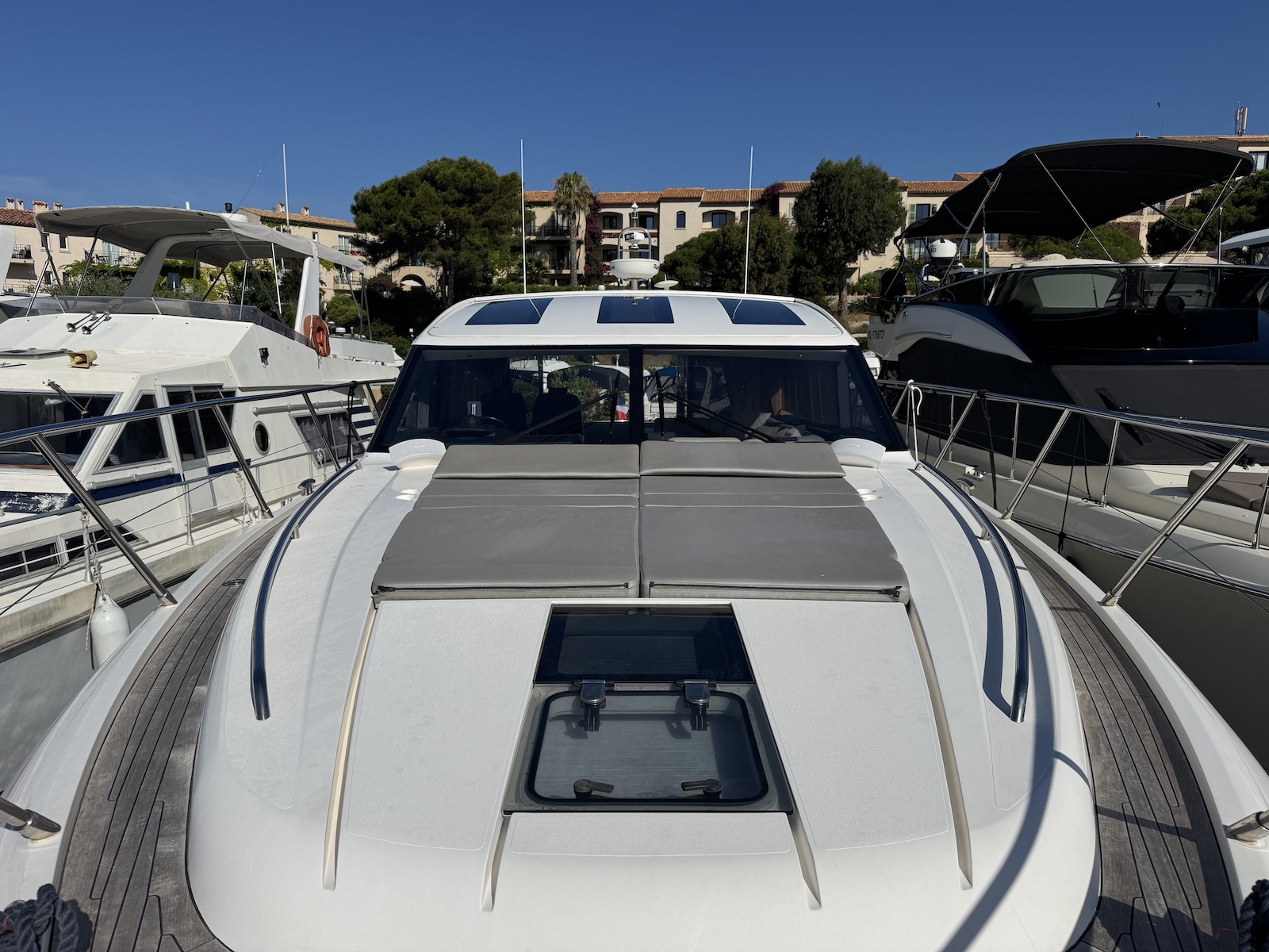 PRINCESS V57 - 20