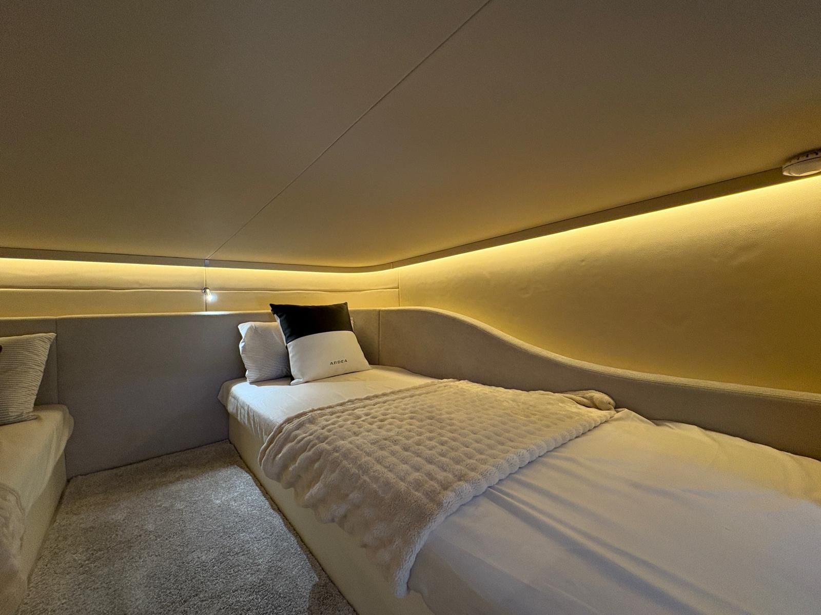 ARDEA YACHTS A36 - 14