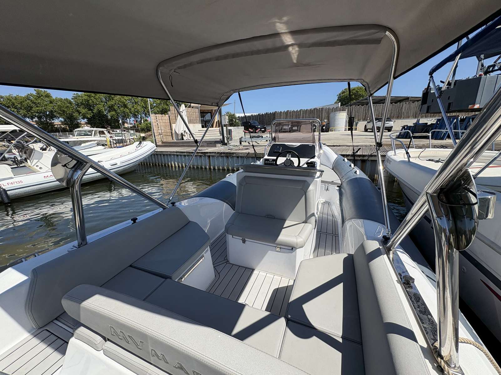 MV MARINE MV 27 GT - 14