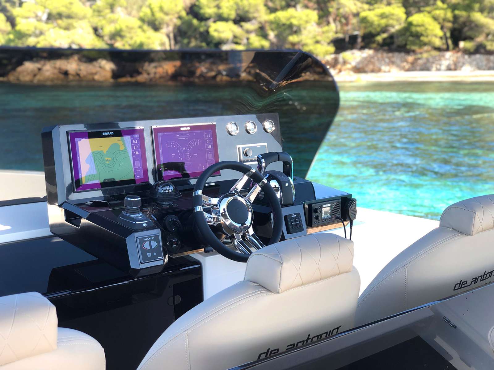 DE ANTONIO YACHTS D42 - 9