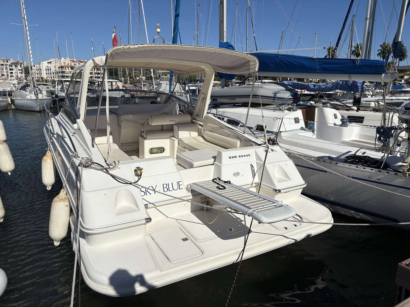 FIART MARE 32 (2001)