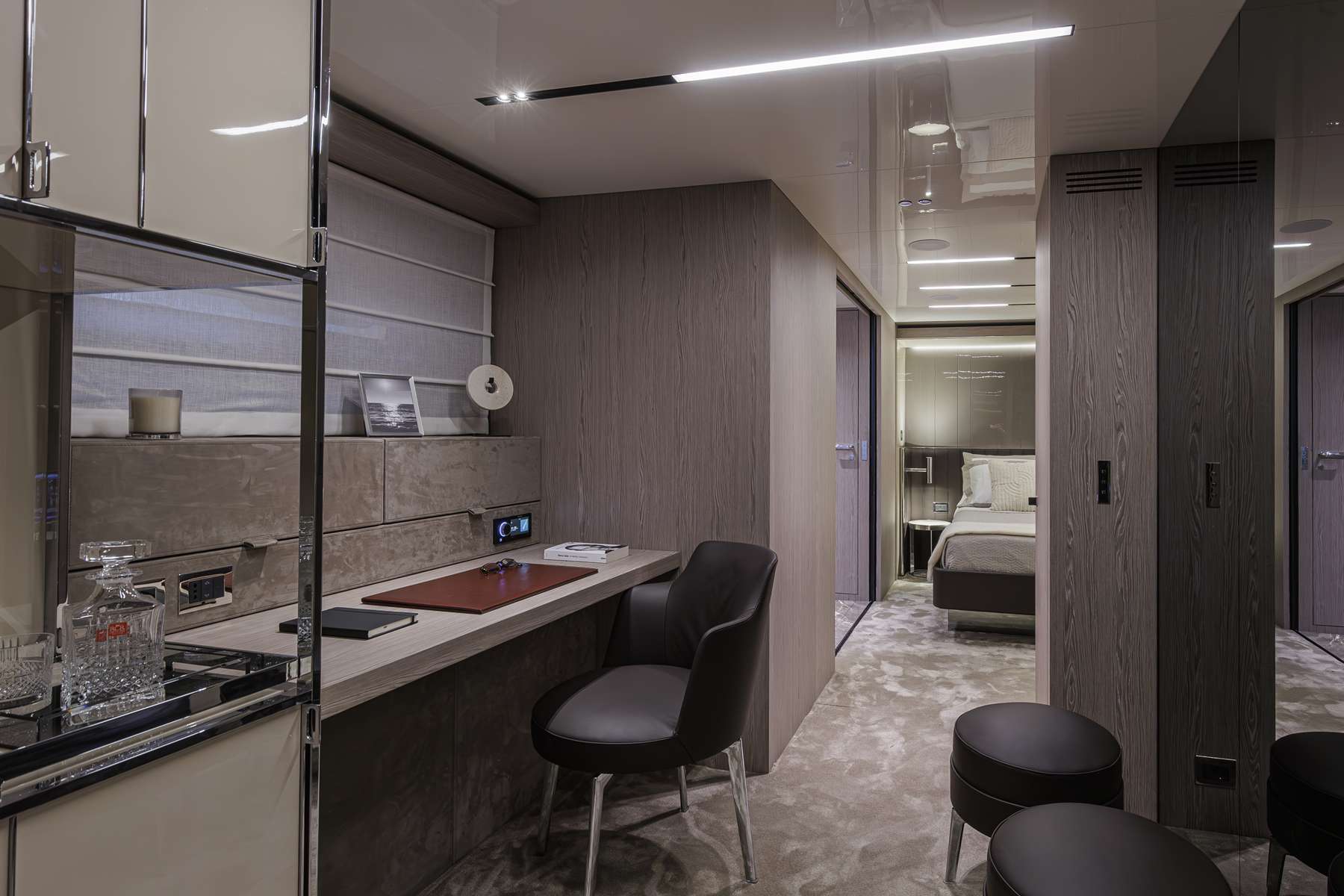 CRANCHI SESSANTASETTE 67 CORSA - 12