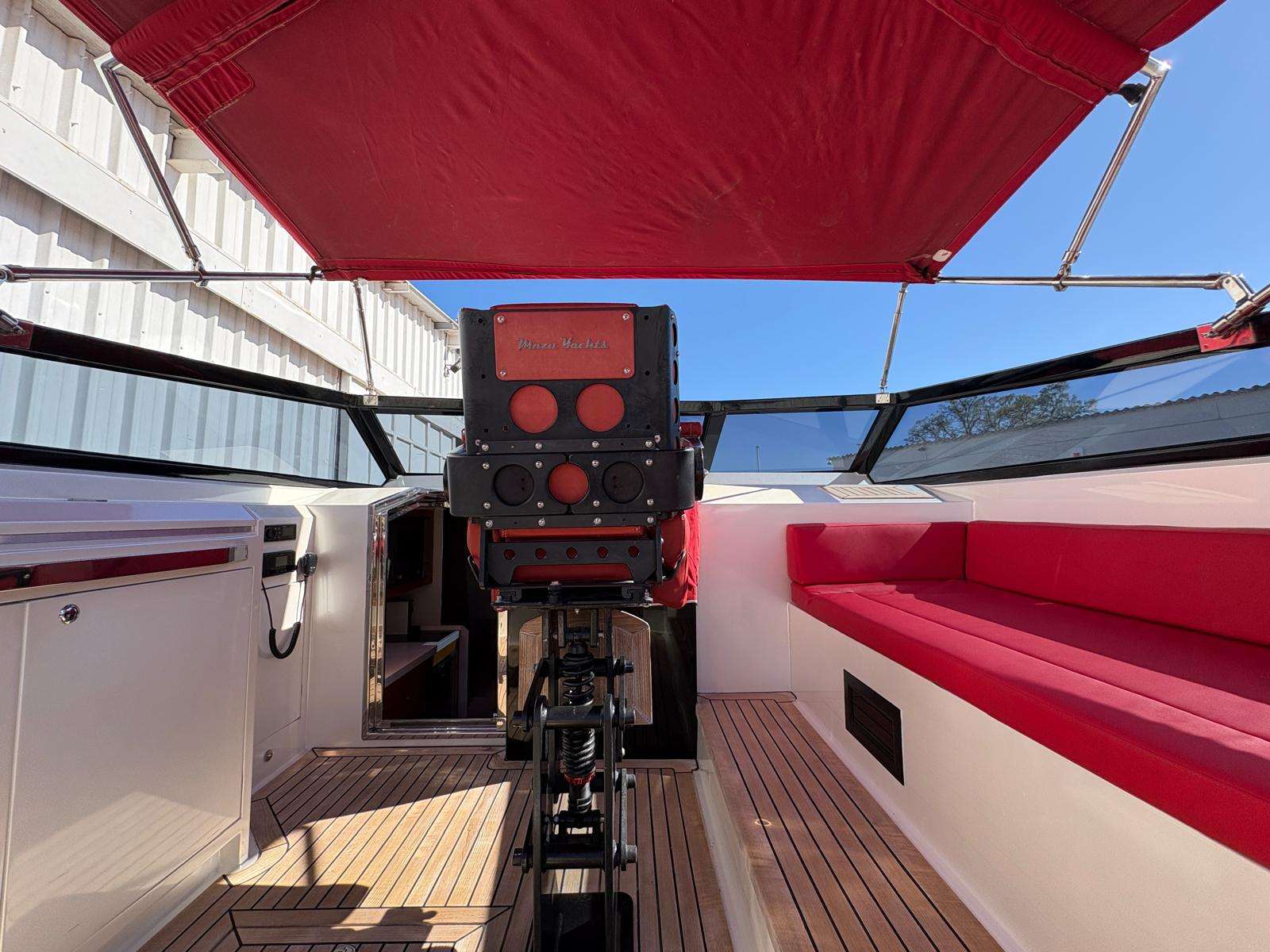 MAZU YACHTS 38 - 12