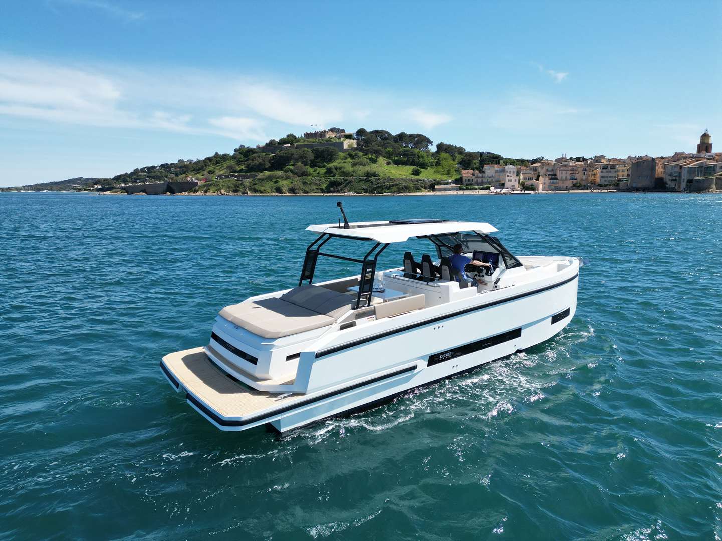 DE ANTONIO YACHTS D36 HARD TOP (2024)