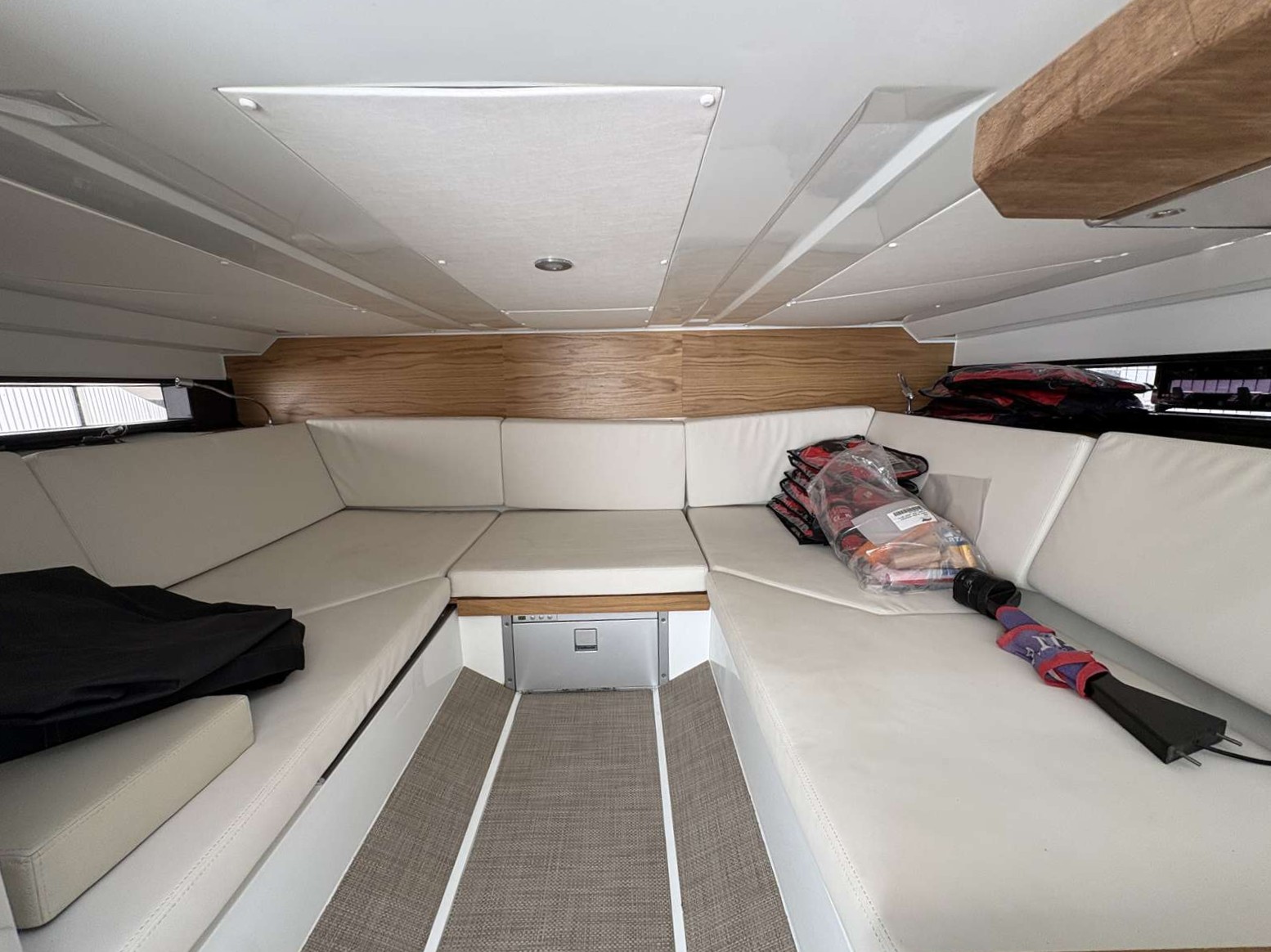 DE ANTONIO YACHTS D36 OPEN - 10