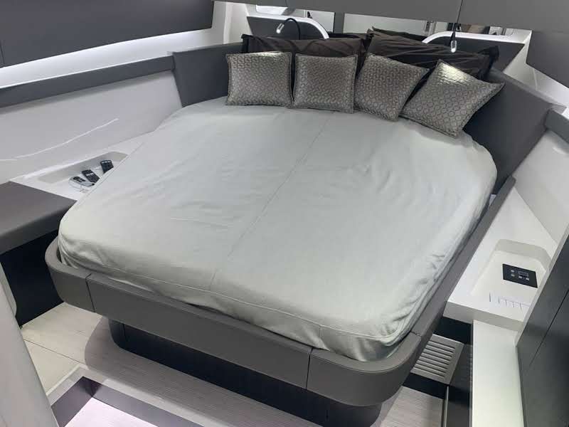 CANADOS 431 GLADIATOR WALK-AROUND - 3