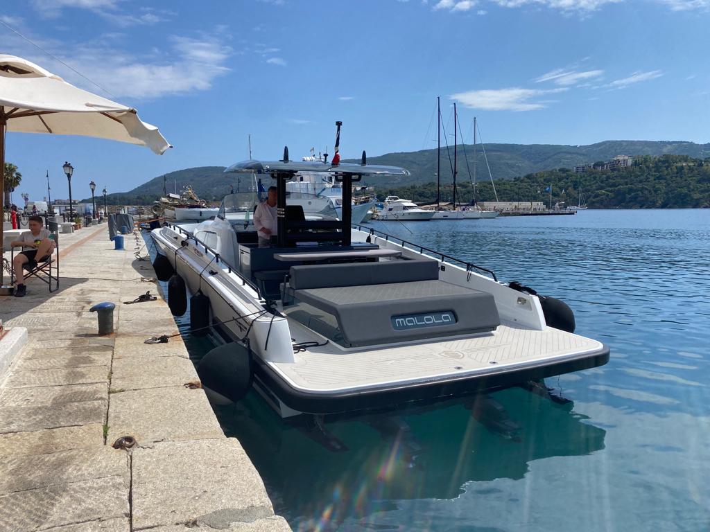 CANADOS 431 GLADIATOR WALK-AROUND - 10