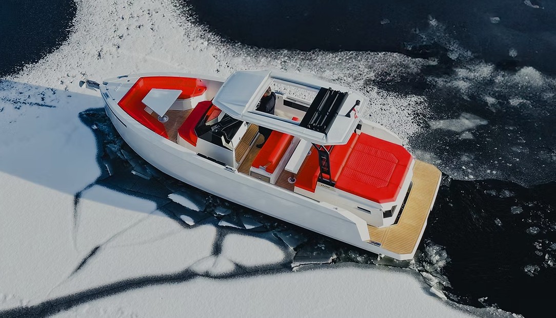 DE ANTONIO YACHTS D29 - 4