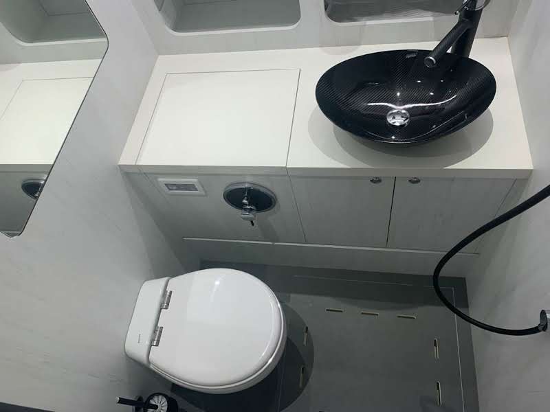 CANADOS 431 GLADIATOR WALK-AROUND - 2