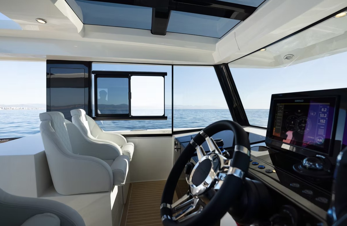 DE ANTONIO YACHTS D50 COUPE - 3