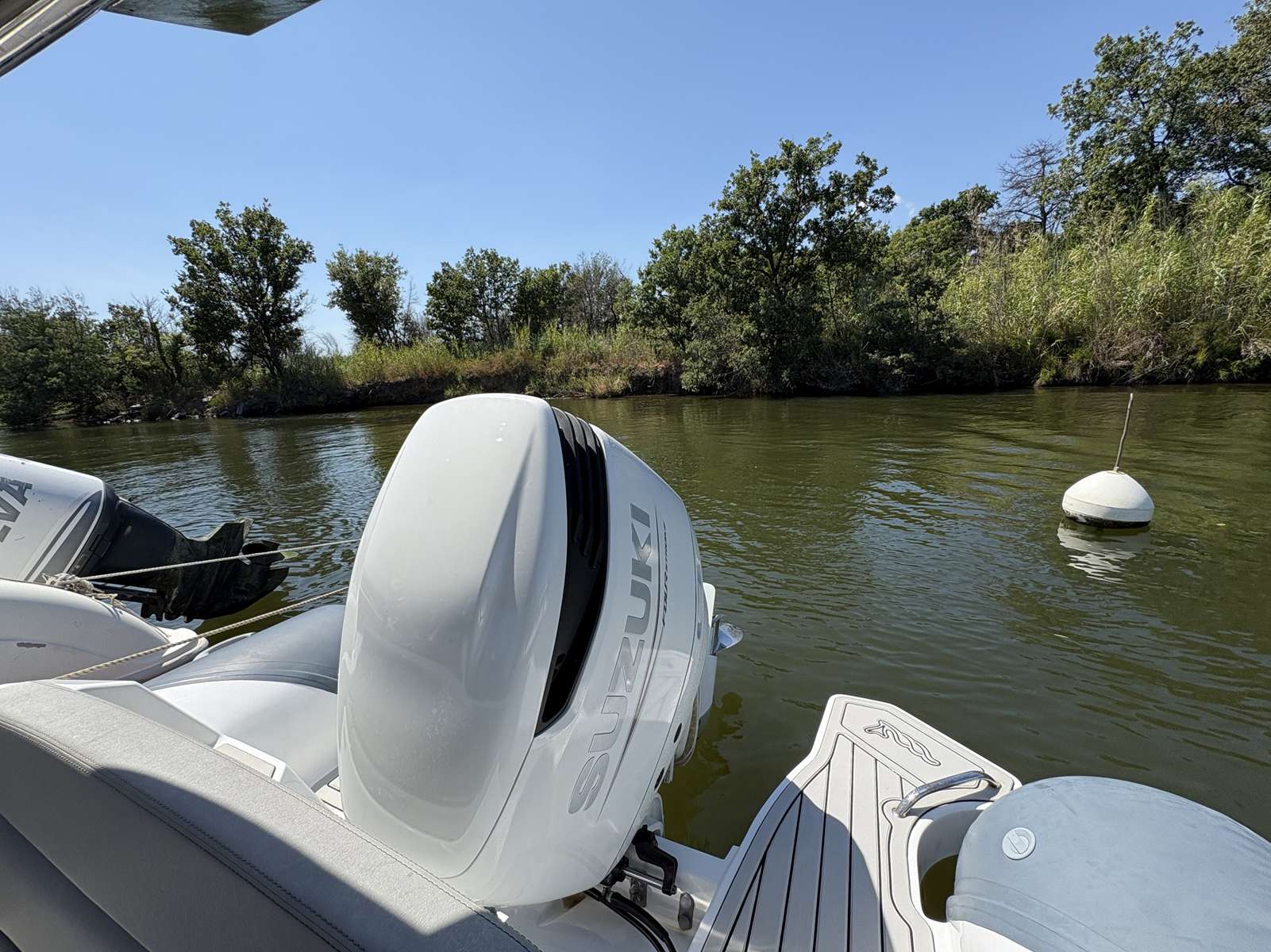 MV MARINE MV 27 GT - 11