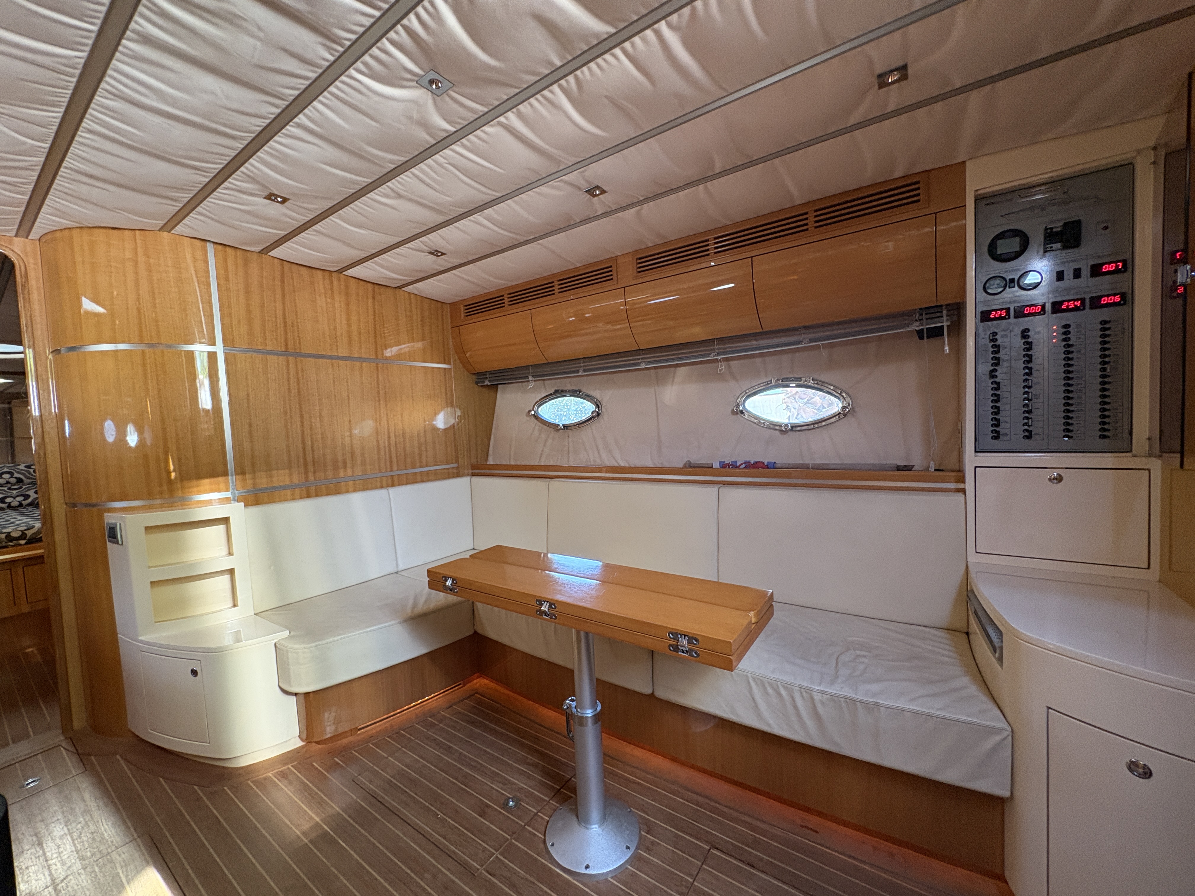 NUMARINE 52 - 16
