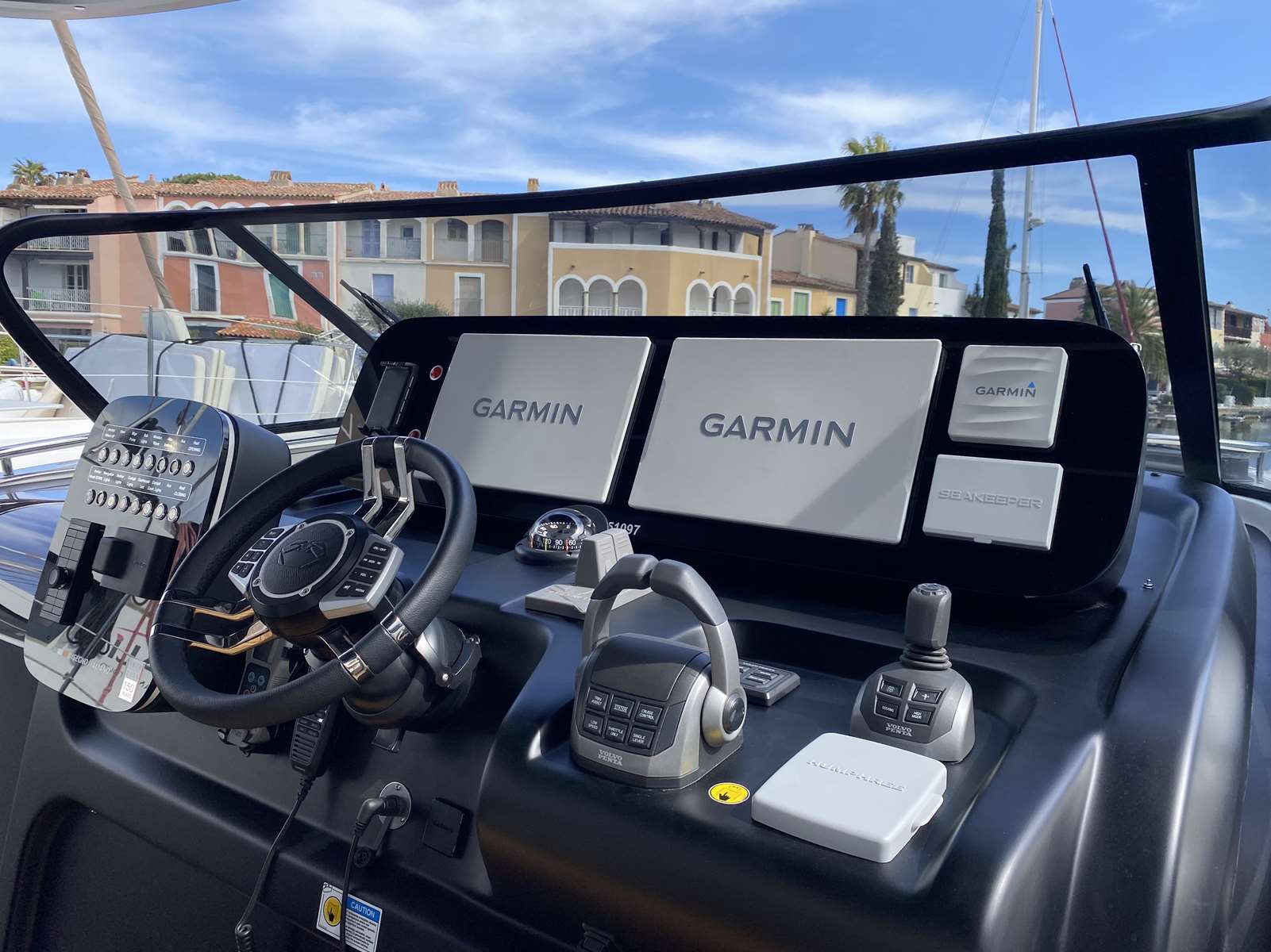 CRANCHI A46 LUXURY TENDER - 12