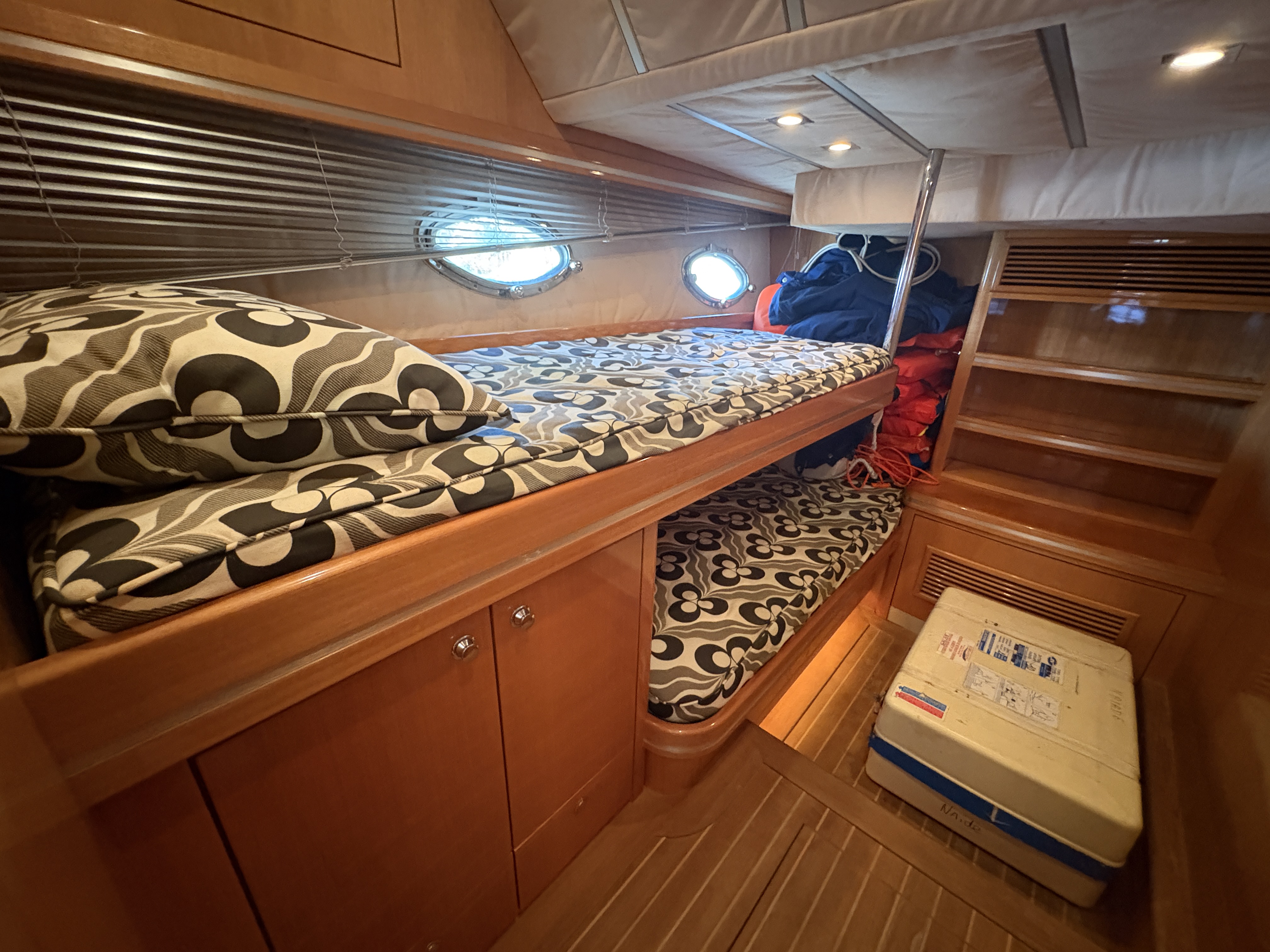 NUMARINE 52 - 11