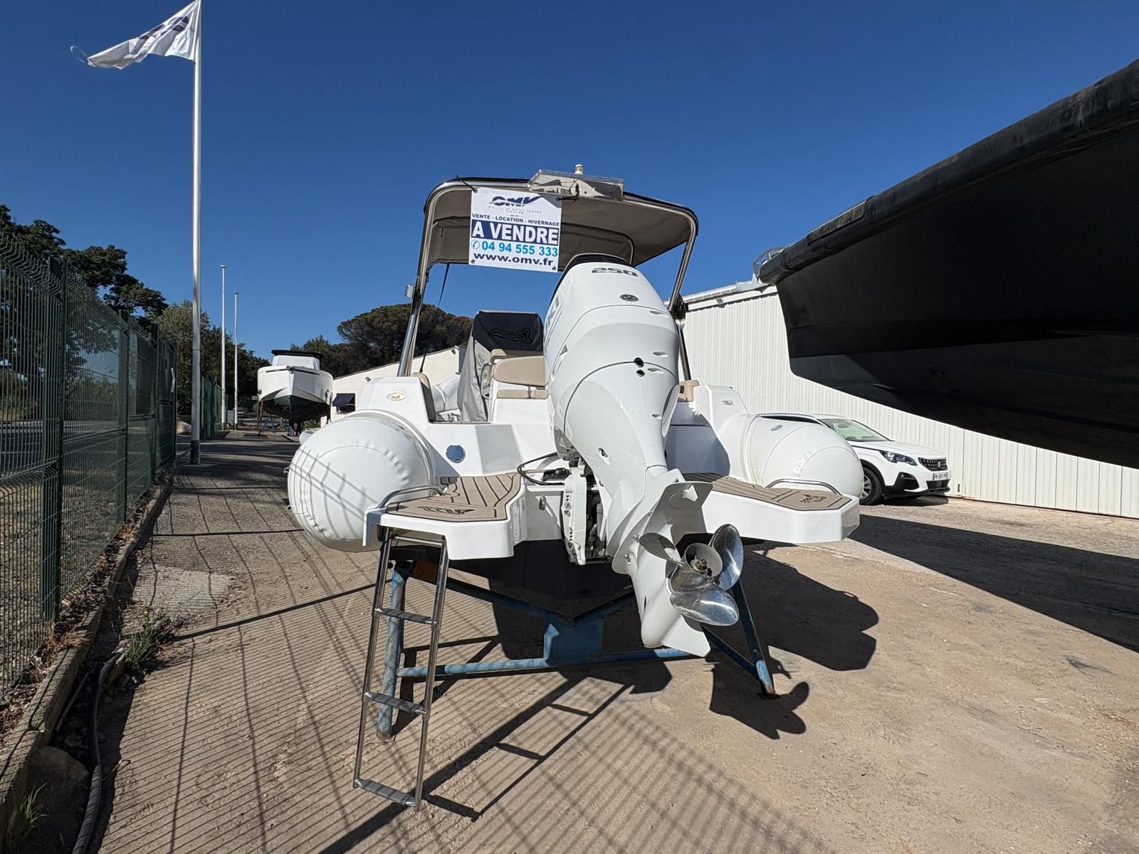 MV MARINE MV 25 GT - 17