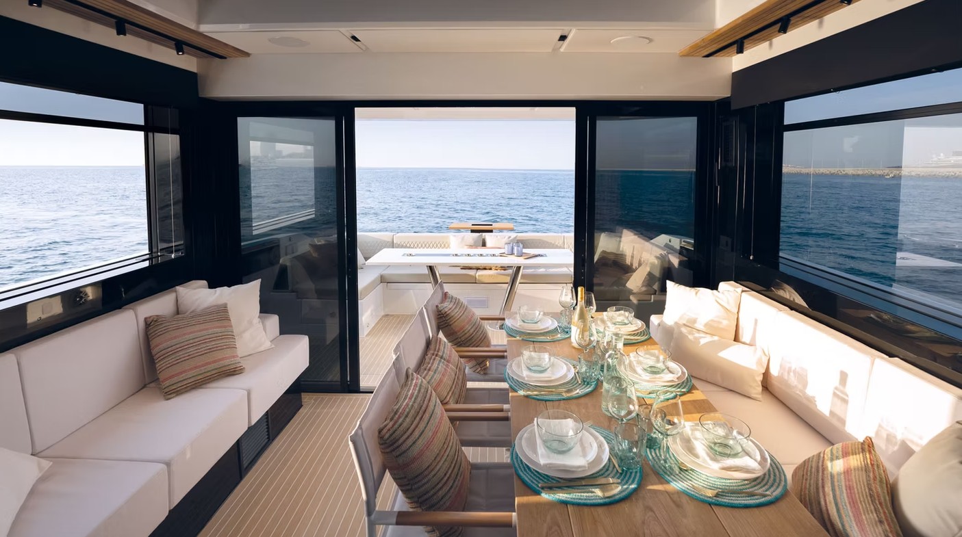DE ANTONIO YACHTS D60 - 8